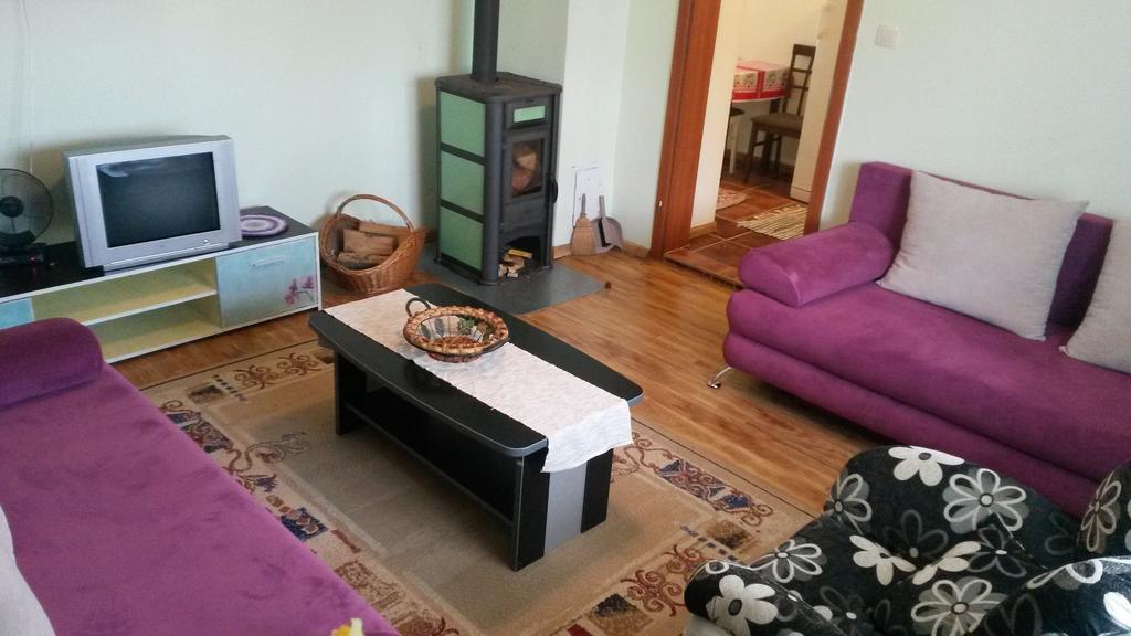 קולאסין Apartments Medo מראה חיצוני תמונה