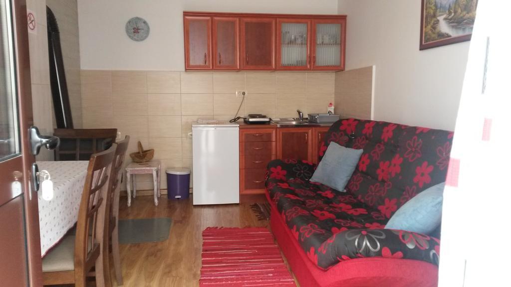 קולאסין Apartments Medo מראה חיצוני תמונה